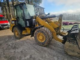 Cat 906 M - 40 Km/H 