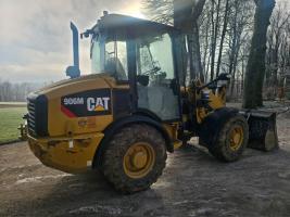 Cat 906 M - 40 Km/H 